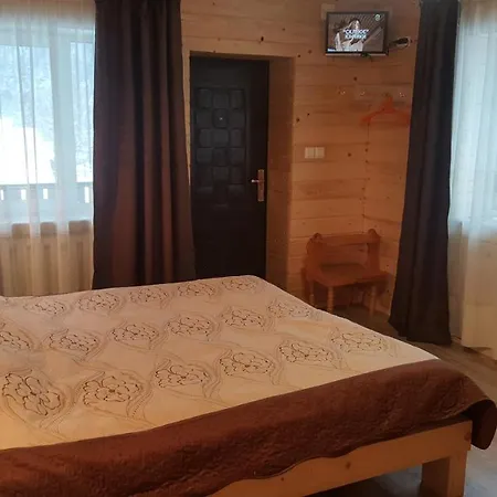 гуцулка ксеня 게스트하우스 3*