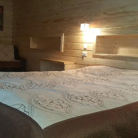 гуцулка ксеня Guest house Yaremche