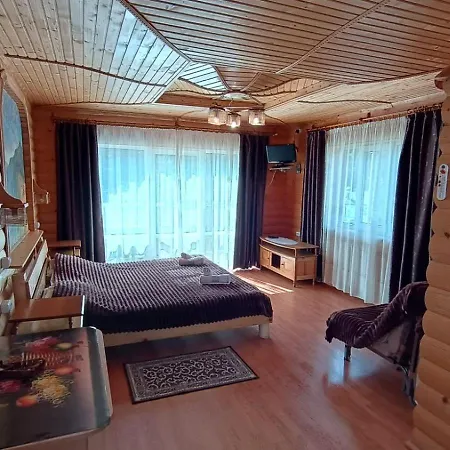 гуцулка ксеня 게스트하우스 야렘체